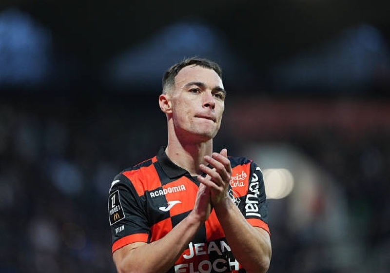 Illustration : Mercato : OM, Lens, Rennes… Pablo Pagis laisse filtrer son choix pour la suite !