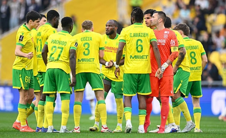 Illustration : "FC Nantes : Kantari pris en grippe par ses joueurs, la crise prend une nouvelle dimension"