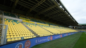 Illustration : FC Nantes : Kantari claque la porte, un vieux briscard débarque sur le banc !