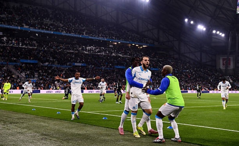 Illustration : "OM - AJ Auxerre : La reprise de volée de Gouiri en vidéo (1-0) - Ligue 1 J26"