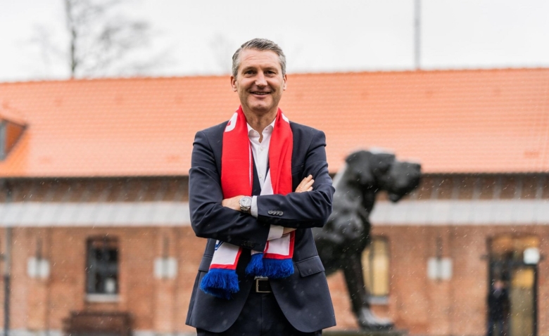 Illustration : "OM - LOSC : Olivier Létang lâche une bombe financière à 187 M€ d'écart !"