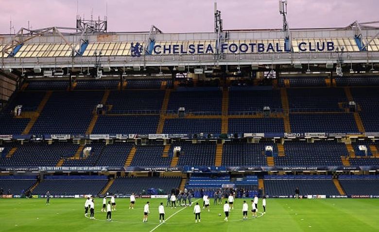 Illustration : "Mercato PSG : Après son récital à Chelsea, Bradley Barcola prend une décision radicale !"