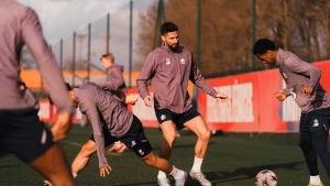 Illustration : LOSC-Aston Villa : Bruno Génésio met en avant l'expérience d'Olivier Giroud dans les grands soirs européen