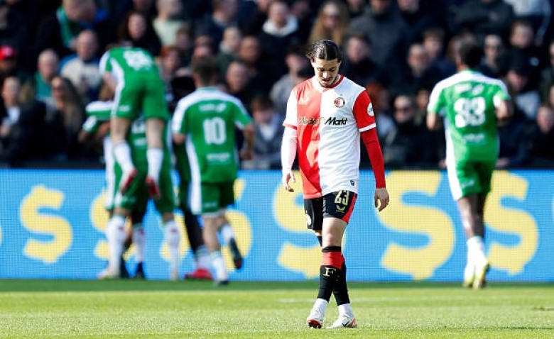 Illustration : "Mercato OM : Coup de tonnerre pour Medhi Benatia, une cible prioritaire file à l'anglaise !"