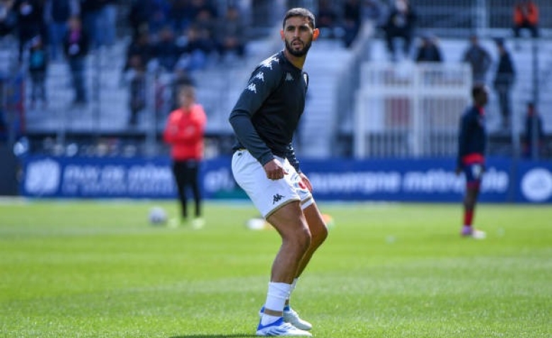 Illustration : "Mercato ASSE : Pourquoi le retour de Faouzi Ghoulam a capoté, les coulisses d'un rendez-vous manqué"