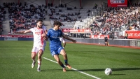 Illustration : "Mercato : L'ASSE et Lens bataillent pour un prodige de Ligue 2"