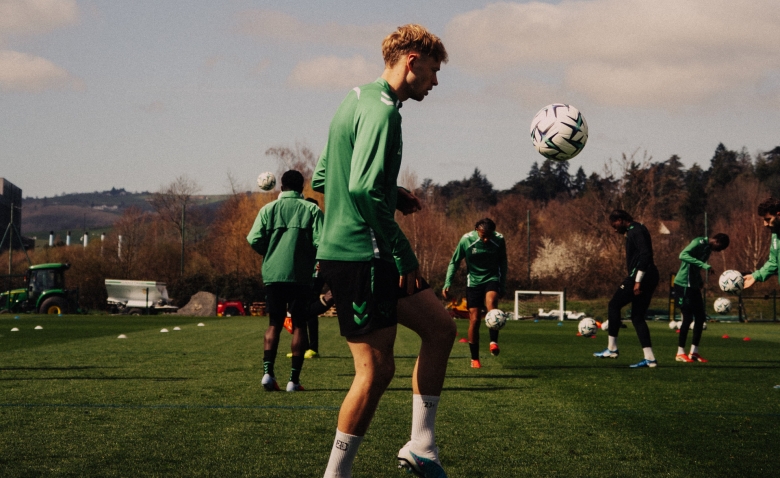 Illustration : "ASSE : Pourquoi Maxime Bernauer ne rejouera pas tout de suite avec les pros ?"