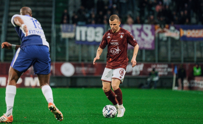 Illustration : "Mercato ASSE : Un pensionnaire de Ligue 1 dans le viseur des Verts"