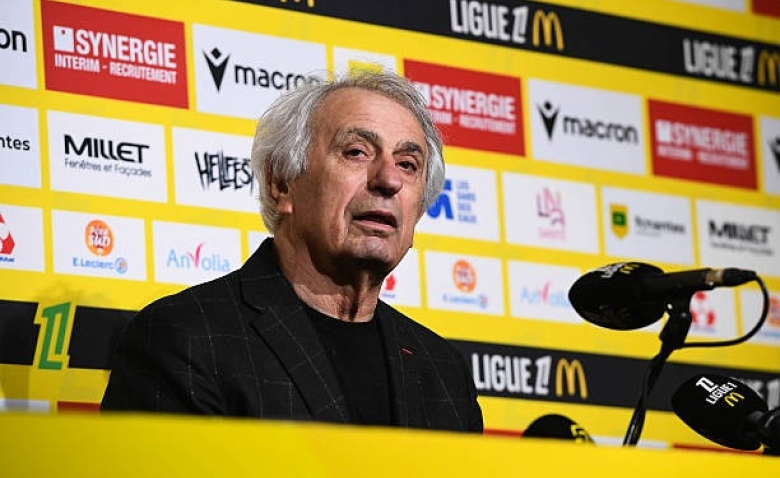 Illustration : "FC Nantes : Vahid Halilhodzic retient son souffle, un cadre blessé avant Metz"