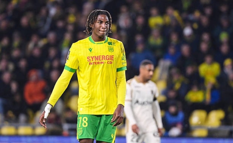 Illustration : "Mercato Nantes : Blindage activé pour Tylel Tati, le crack des Canaris prolonge l'aventure !"