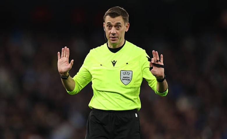 Illustration : "AS Monaco - OM : Clément Turpin désigné, pourquoi Marseille tremble déjà avant le choc !"