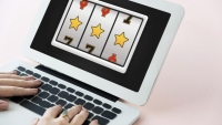 Illustration : "L'évolution des jeux de casino en ligne et l'importance du jeu responsable"