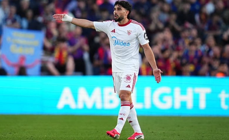 Illustration : "Mercato OM : Vers un scénario catastrophe pour l'indésirable Neal Maupay ?"