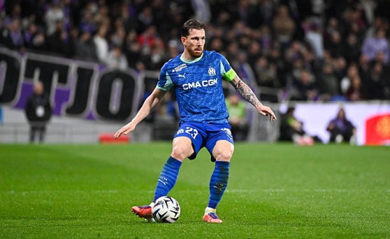 Illustration : "Mercato OM : Coup de tonnerre pour Hojbjerg, le prix de son départ est tombé !"