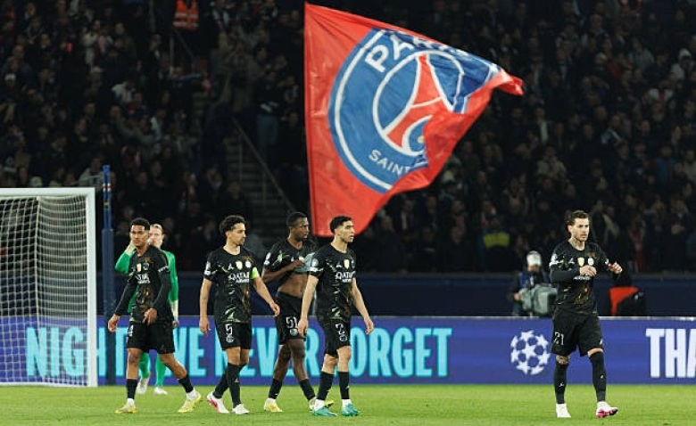 Illustration : "Mercato PSG : Luis Campos prêt à dégainer pour un phénomène brésilien !"