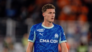 Illustration : Mercato OM : Une ancienne figure du club réclame le départ de Pavard