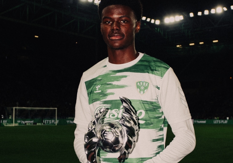 Illustration : Mercato ASSE : Une révélation 2025-2026 fait fondre la Premier League !