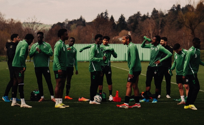 Illustration : "ASSE : Hécatombe à l'entraînement et un Vert mis à l'écart avant Dunkerque"