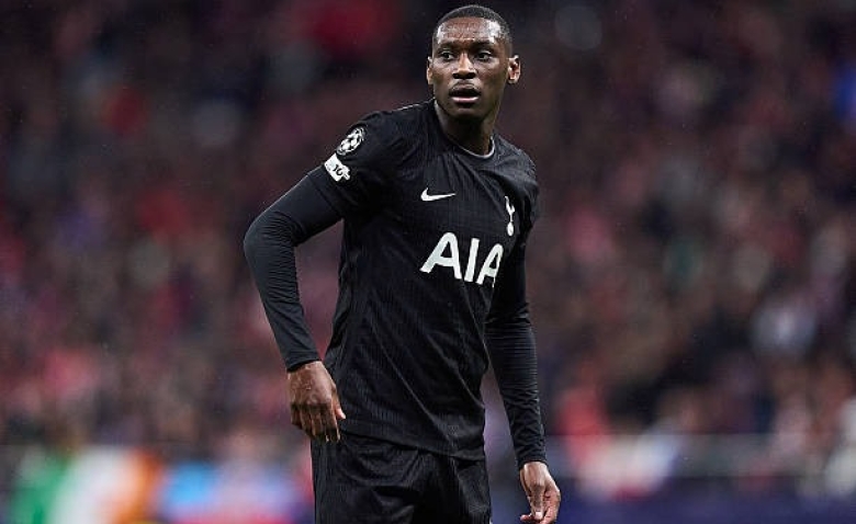 Illustration : "Mercato OM : Mathys Tel à Marseille ? L'aveu de taille de Roberto De Zerbi"