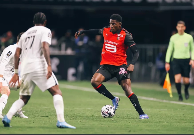 Illustration : Rennes - Angers : Les Bretons plient le match en 25 minutes et frappent fort