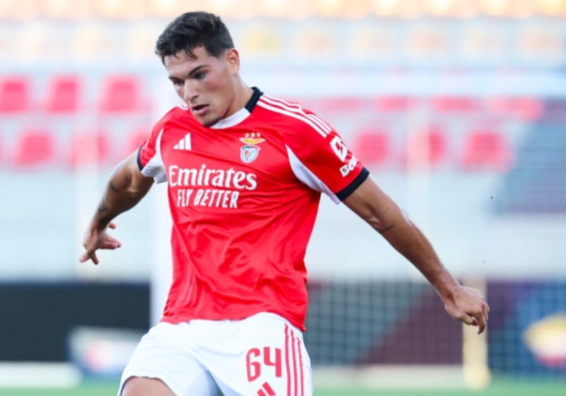 Illustration : Mercato Lens : Une pépite de Benfica dans le viseur, le Barça surveille aussi le dossier !