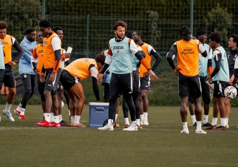 Illustration : FC Lorient : Quatre forfaits et un retour inattendu face à l'OL !