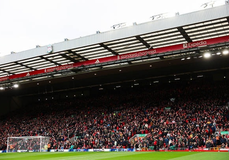 Illustration : Liverpool - PSG : Pourquoi le déplacement des fans parisiens à Anfield s'annonce historique