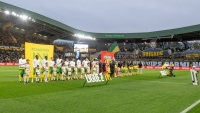 Illustration : "Ligue 1 : PSG favorisé par la LFP ? Le report de Lens-Nantes relance le débat"