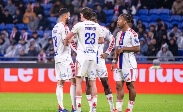 Illustration : "Mercato OL : Une révélation lyonnaise fait une grande annonce sur son avenir !"