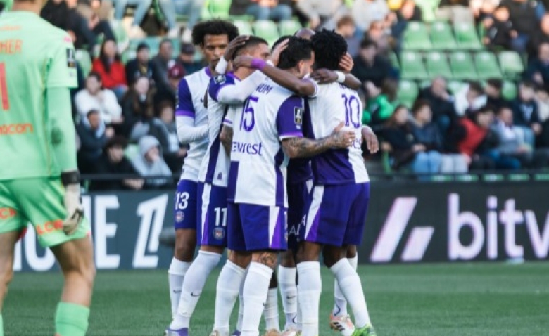 Illustration : "Mercato Toulouse : Pluie de départs annoncée cet été, une équipe new-look pour 2026-2027 ?"