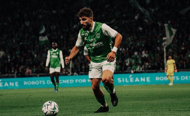 Illustration : "ASSE : IRM imminente pour Davitashvili, le peuple vert retient son souffle"