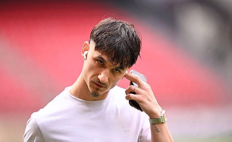 Illustration : "Stade Rennais : Pourquoi la liste de Didier Deschamps pourrait tout basculer pour Lepaul ?"