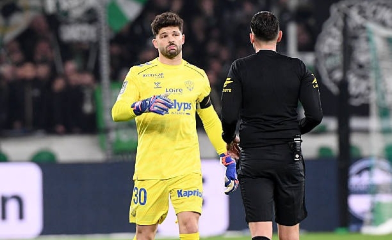 Illustration : "Mercato ASSE : Trois noms fuitent pour succéder à Larsonneur !"