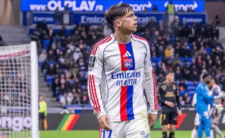 Illustration : "Mercato OL : Un géant anglais prêt à sortir le chéquier pour un crack de Fonseca"