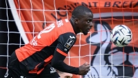 Illustration : "Mercato Lorient : Un second départ XXL se dessine dans le sillage de Pablos Pagis !"
