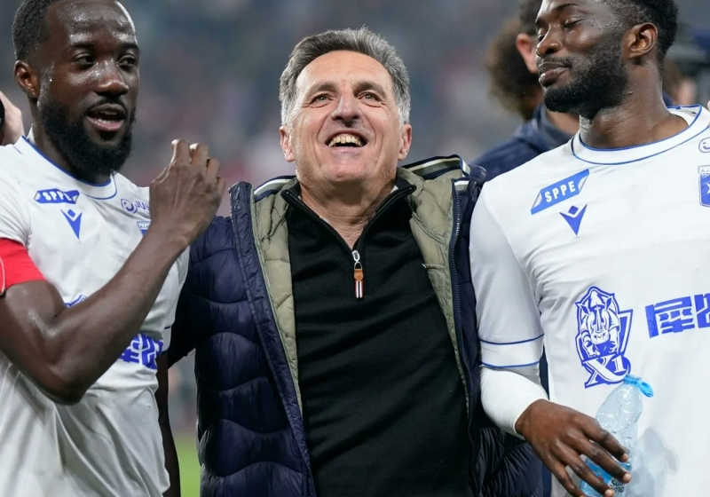 Illustration : FC Nantes : un entraîneur de Ligue 1 en pole position pour succéder à coach Vahid