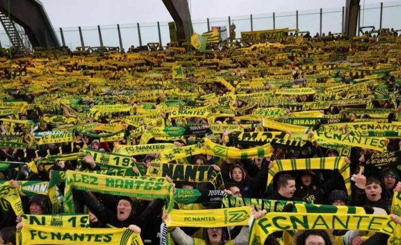 Illustration : "FC Nantes : Les jeunes Canaris veulent ramener un peu d'espoir après la catastrophe"