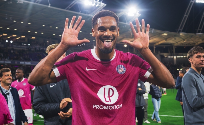 Illustration : "Mercato Toulouse FC : Un attaquant sur le départ ?"