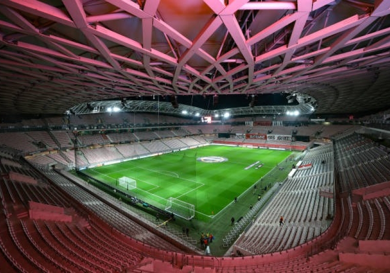 Illustration : OGC Nice - ASSE : Mesure historique à l'Allianz Riviera, les fans niçois interdits... chez eux !