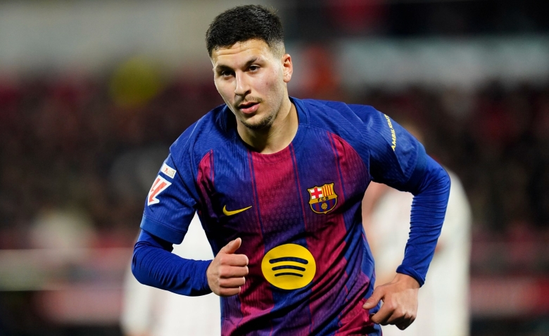 Illustration : "Mercato : L'OM et Monaco se lancent dans la course pour une pépite du Barça !"