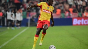 Illustration : RC Lens : Saud Abdulhamid officiellement lensois, un transfert historique acté !