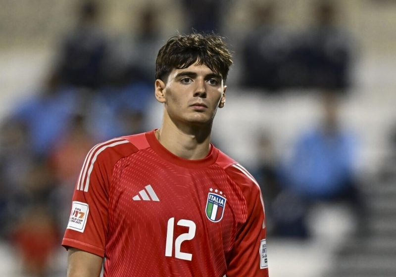 Illustration : PSG : La première recrue de l'été arrive de Milan, un futur grand gardien débarque à Paris !