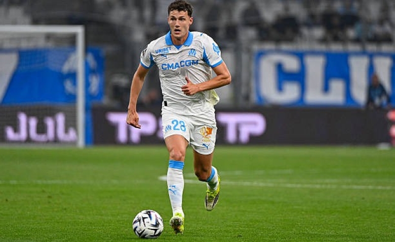Illustration : "Mercato OM : Besiktas se penche sur le dossier Benjamin Pavard !"