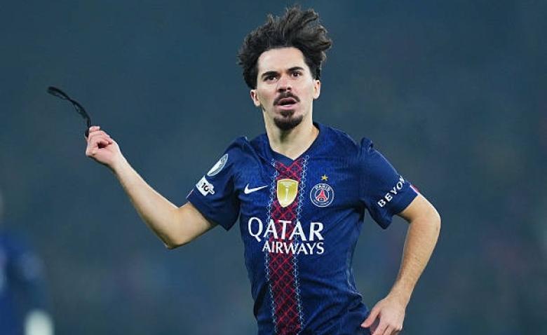 Illustration : "Mercato PSG : fausse alerte pour Vitinha, le Real Madrid viserait finalement une autre star"