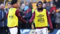 Illustration : "PSG Mercato : 130 millions pour deux joueurs de West Ham, Campos sort le chéquier !"