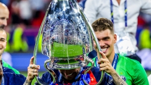 Illustration : PSG : Lucas Hernandez veut rester, une bonne nouvelle dans le chaos mercato parisien !