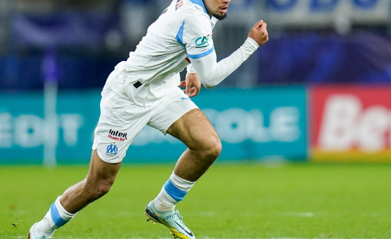 Illustration : "OM : Bilal Nadir dans le viseur de l’Eintracht Francfort et du VfB Stuttgart : l’OM face à un défi de taille"