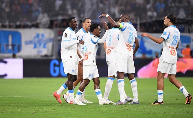 Illustration : "OM Mercato : Marseille officialise une nouvelle recrue pour l’avenir"
