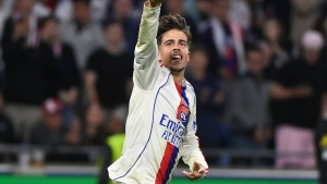 Illustration : OL : Leverkusen dégaine 32 millions pour Moreira, Lyon contraint d'accepter !