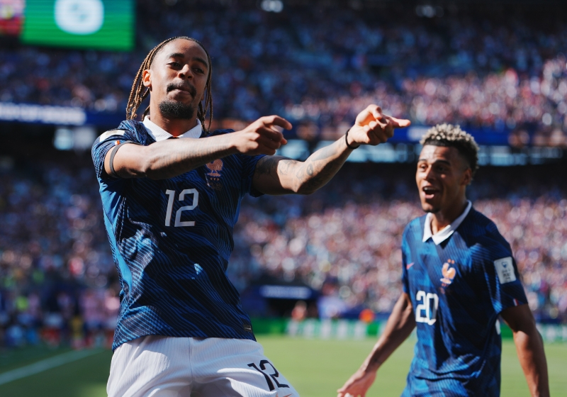 Illustration : Mercato PSG : Arsenal prépare une offre pour Barcola, le PSG va devoir se positionner